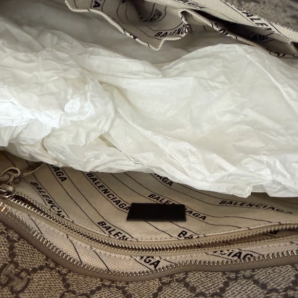 Gucci x Balenciaga Bag NWT & box & dust bag! - Picture 5 of 13